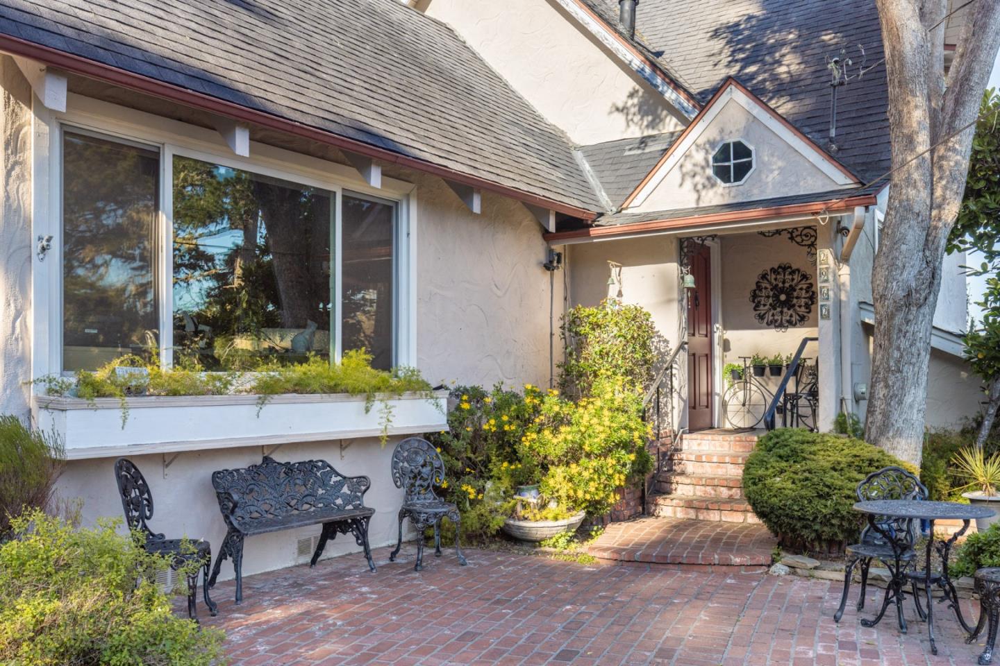 Detail Gallery Image 3 of 30 For 2962 Club Rd, Pebble Beach,  CA 93953 - 4 Beds | 3 Baths