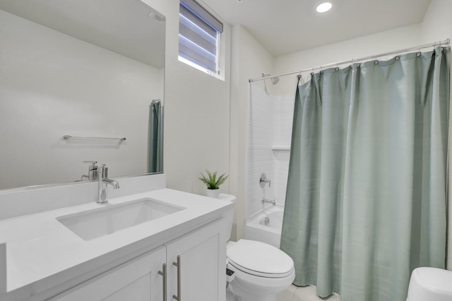 Detail Gallery Image 24 of 67 For 6123 Sandpiper Rd, Dublin,  CA 94568 - 5 Beds | 4 Baths