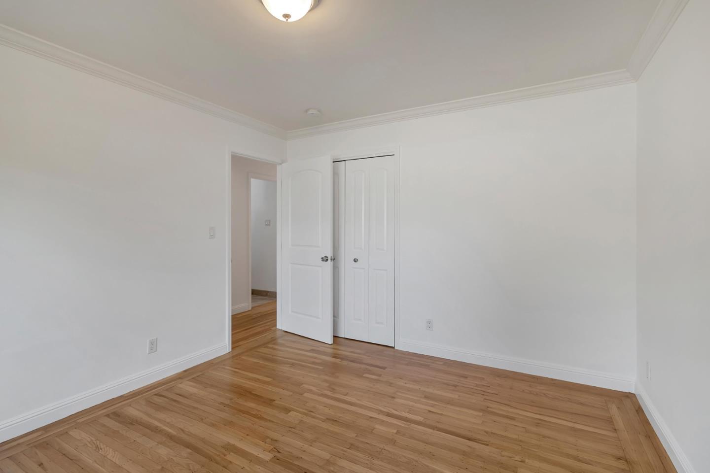 Detail Gallery Image 26 of 44 For 123 Dunsmuir Way, Menlo Park,  CA 94025 - 3 Beds | 2 Baths