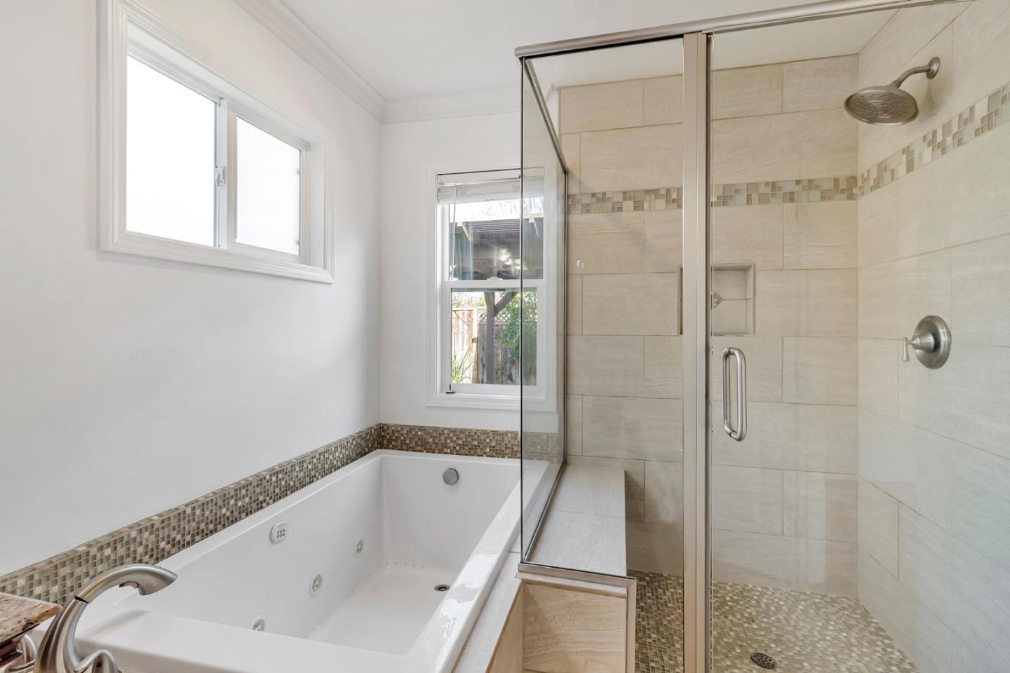 Detail Gallery Image 35 of 44 For 123 Dunsmuir Way, Menlo Park,  CA 94025 - 3 Beds | 2 Baths