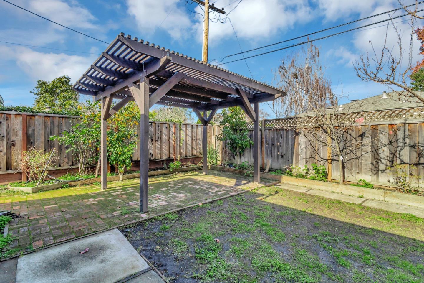 Detail Gallery Image 44 of 44 For 123 Dunsmuir Way, Menlo Park,  CA 94025 - 3 Beds | 2 Baths