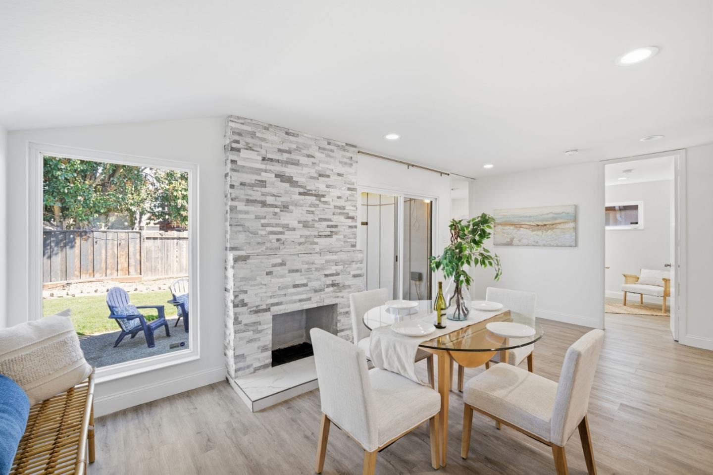 Detail Gallery Image 10 of 27 For 35760 Haley St, Newark,  CA 94560 - 4 Beds | 2 Baths