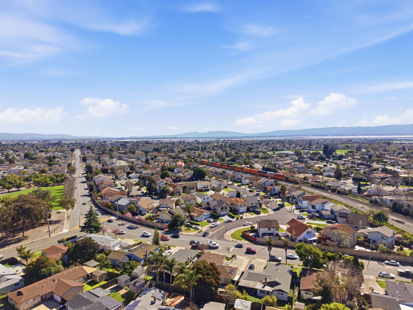 Detail Gallery Image 26 of 27 For 35760 Haley St, Newark,  CA 94560 - 4 Beds | 2 Baths