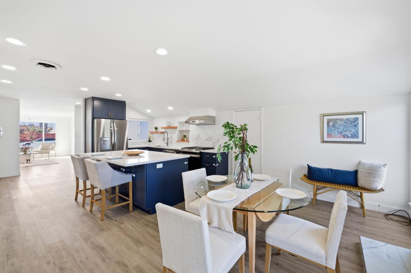 Detail Gallery Image 6 of 27 For 35760 Haley St, Newark,  CA 94560 - 4 Beds | 2 Baths