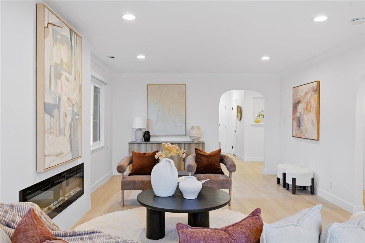 Detail Gallery Image 16 of 62 For 1716 Rosemary Ln, Redwood City,  CA 94061 - 4 Beds | 2 Baths