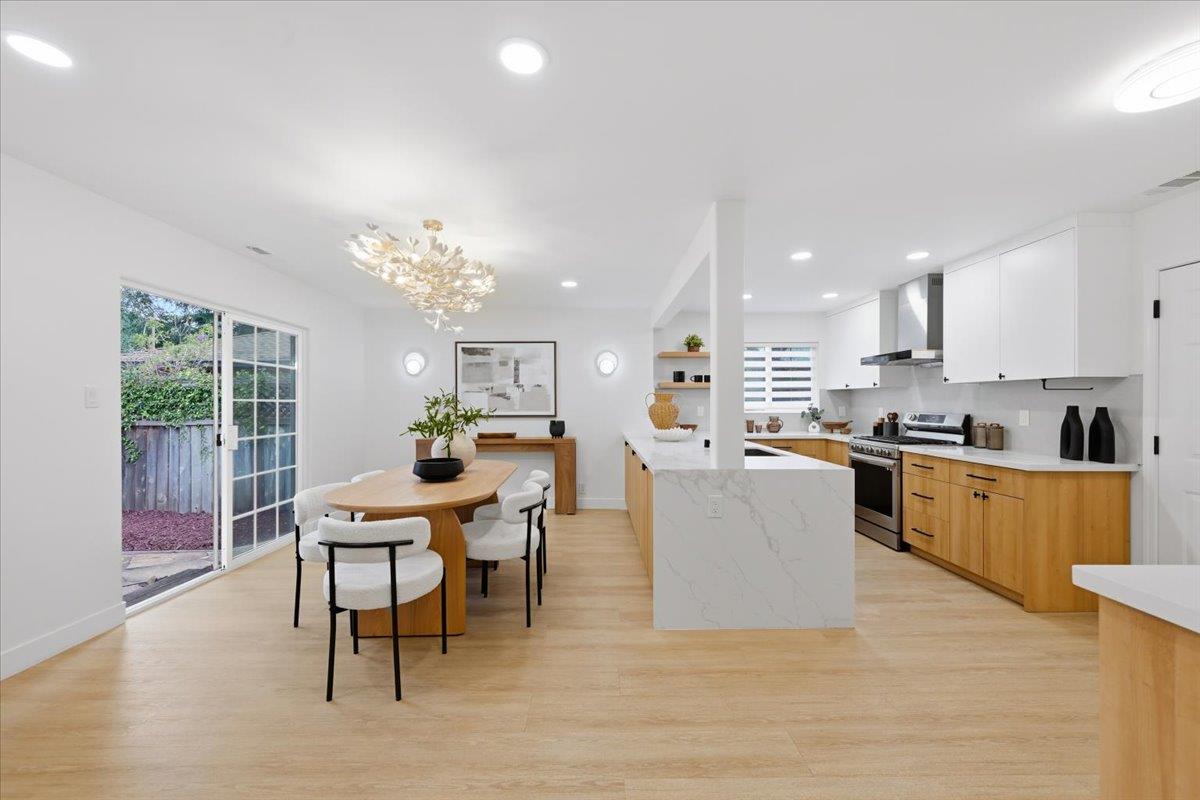 Detail Gallery Image 23 of 62 For 1716 Rosemary Ln, Redwood City,  CA 94061 - 4 Beds | 2 Baths