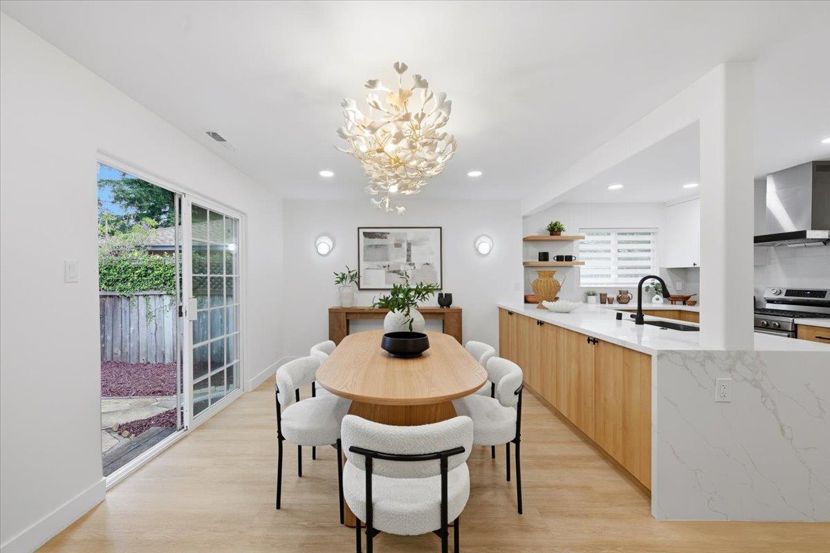 Detail Gallery Image 24 of 62 For 1716 Rosemary Ln, Redwood City,  CA 94061 - 4 Beds | 2 Baths