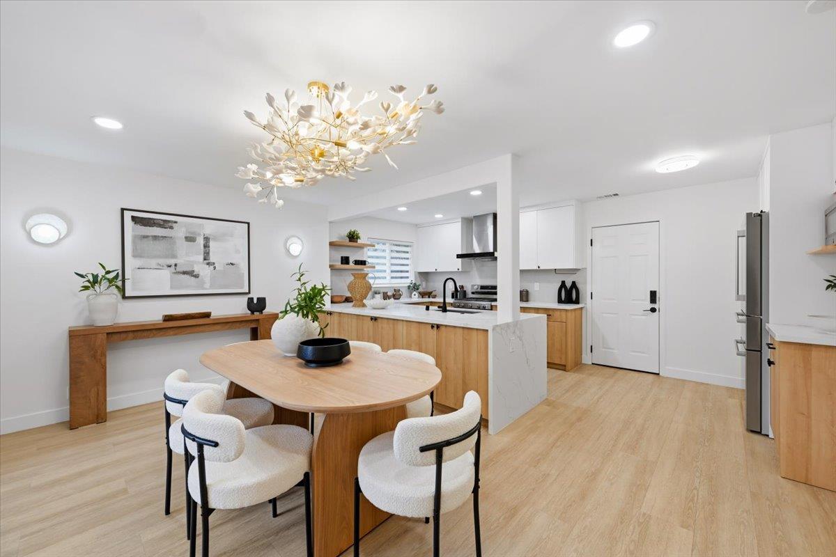 Detail Gallery Image 25 of 62 For 1716 Rosemary Ln, Redwood City,  CA 94061 - 4 Beds | 2 Baths