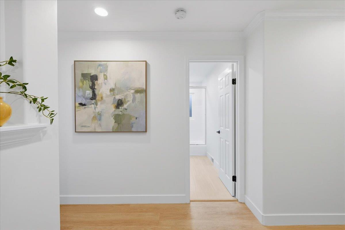 Detail Gallery Image 31 of 62 For 1716 Rosemary Ln, Redwood City,  CA 94061 - 4 Beds | 2 Baths