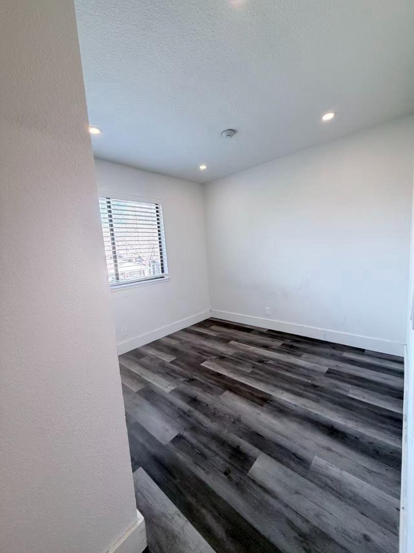 Detail Gallery Image 8 of 13 For 231 Famoso Plz, Union City,  CA 94587 - 3 Beds | 2 Baths