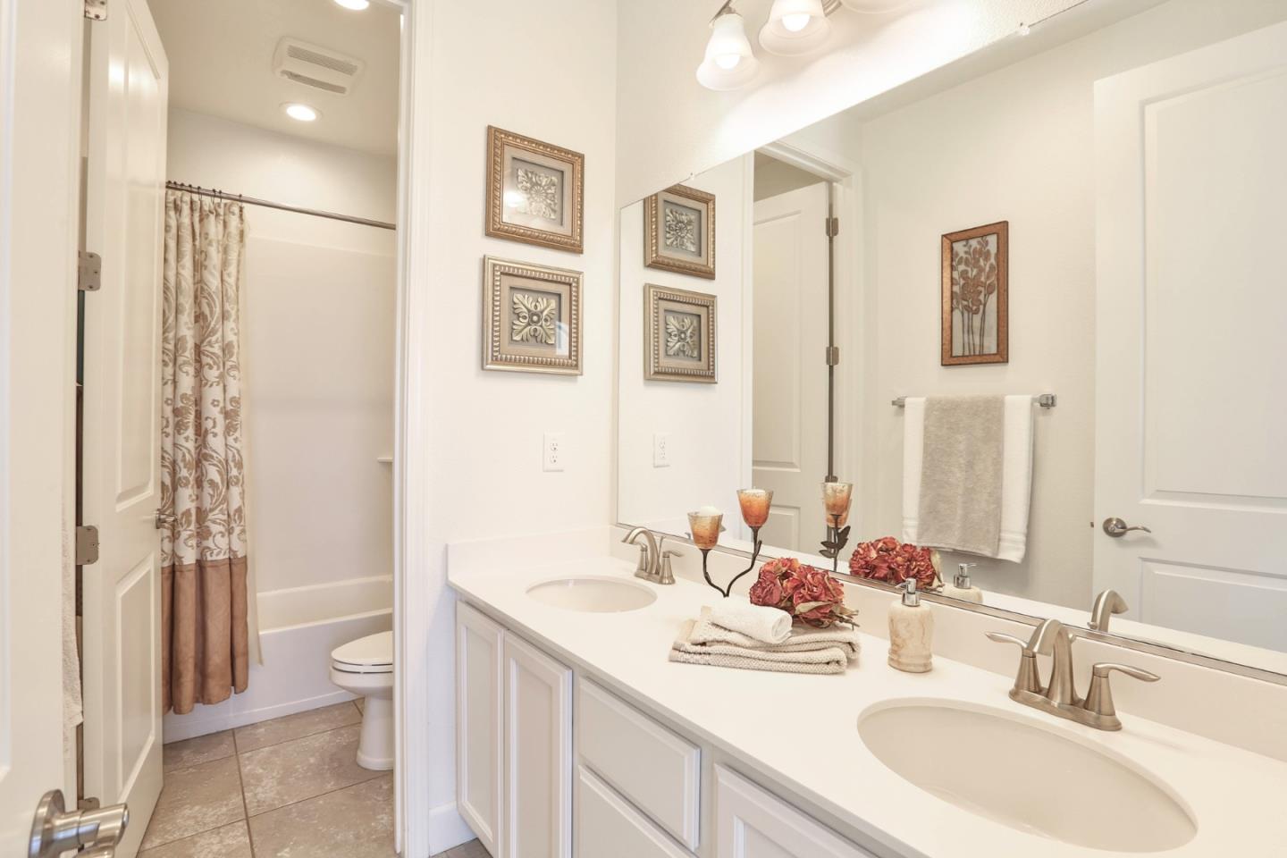 Detail Gallery Image 16 of 19 For 1301 Morning Star Dr, Morgan Hill,  CA 95037 - 4 Beds | 3 Baths