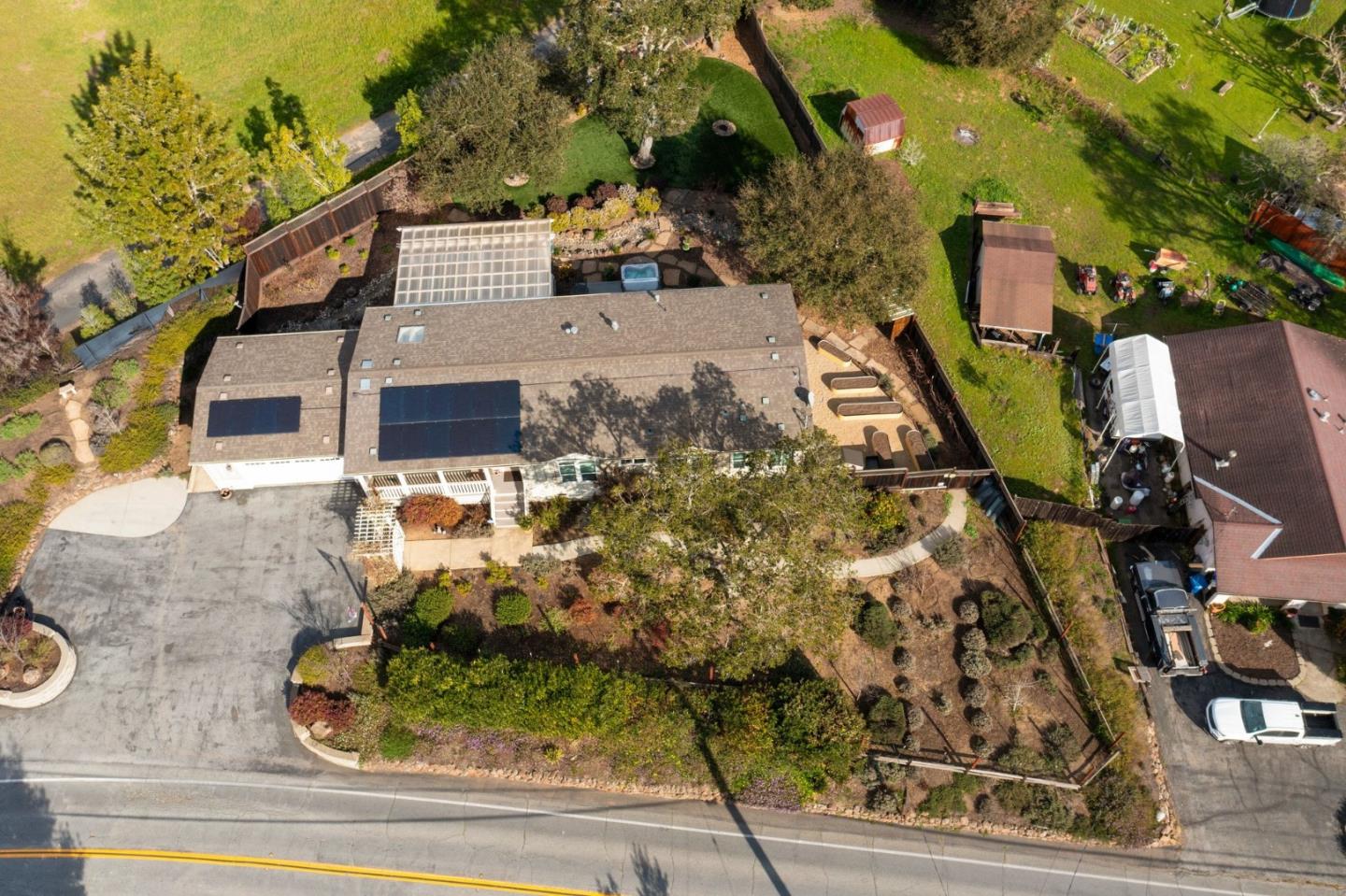 Detail Gallery Image 6 of 15 For 344 Hames Rd, Corralitos,  CA 95076 - 3 Beds | 2 Baths