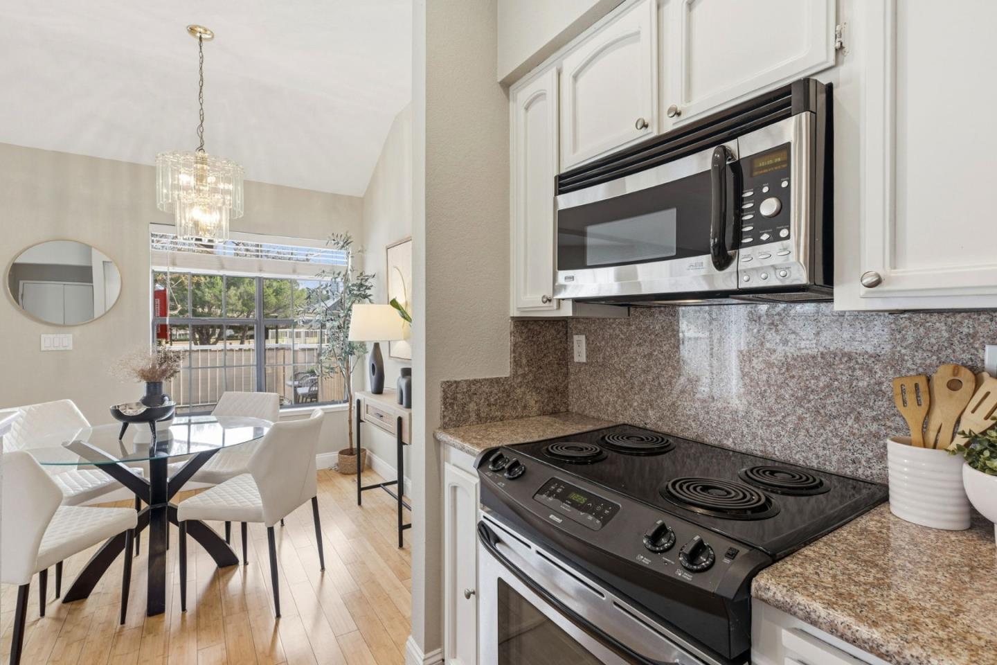 Detail Gallery Image 16 of 35 For 1644 Vista Del Sol, San Mateo,  CA 94404 - 1 Beds | 1 Baths