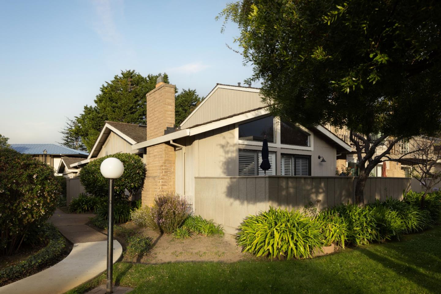 Detail Gallery Image 18 of 19 For 3850 Rio Rd #63,  Carmel,  CA 93923 - 2 Beds | 2 Baths