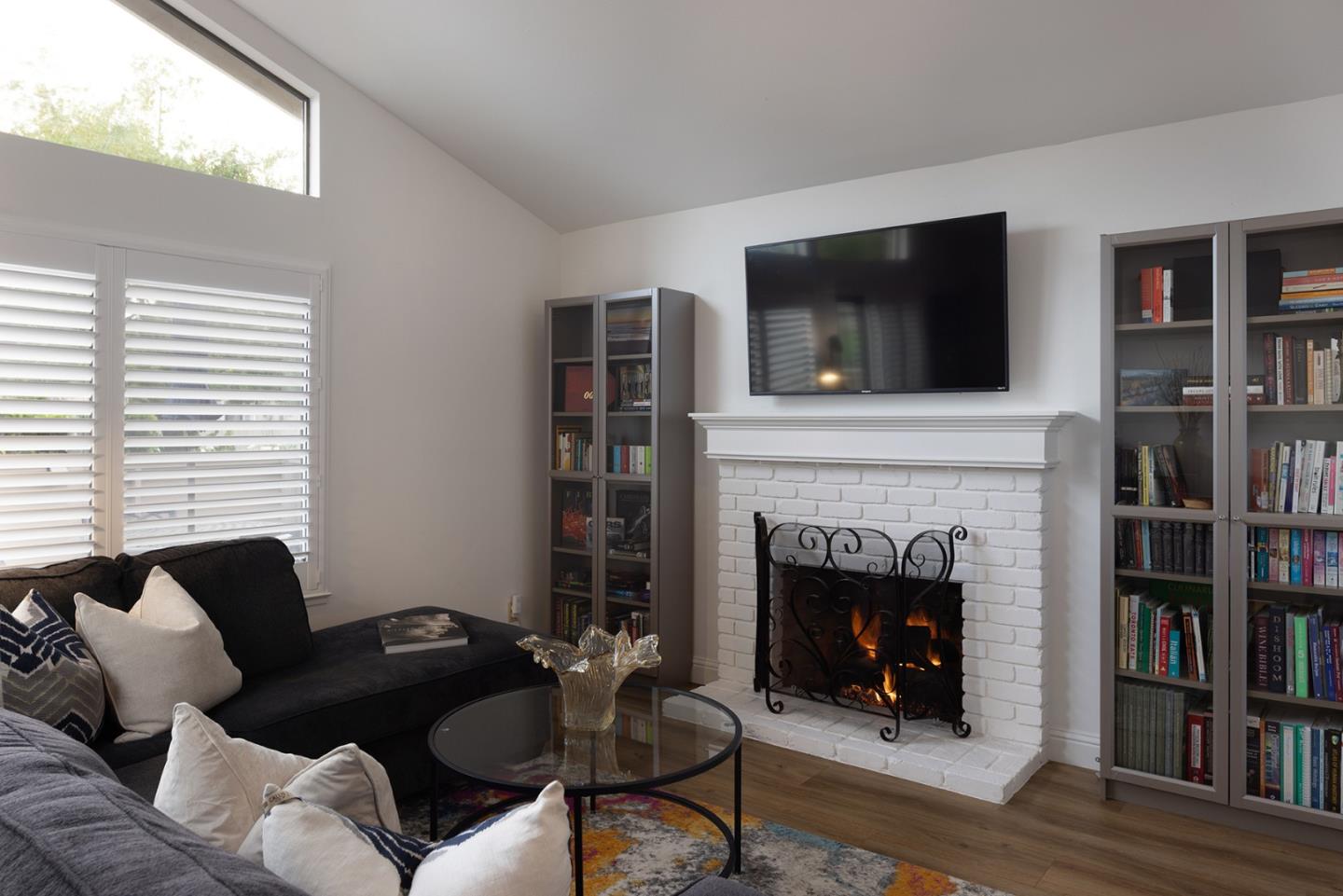 Detail Gallery Image 4 of 19 For 3850 Rio Rd #63,  Carmel,  CA 93923 - 2 Beds | 2 Baths