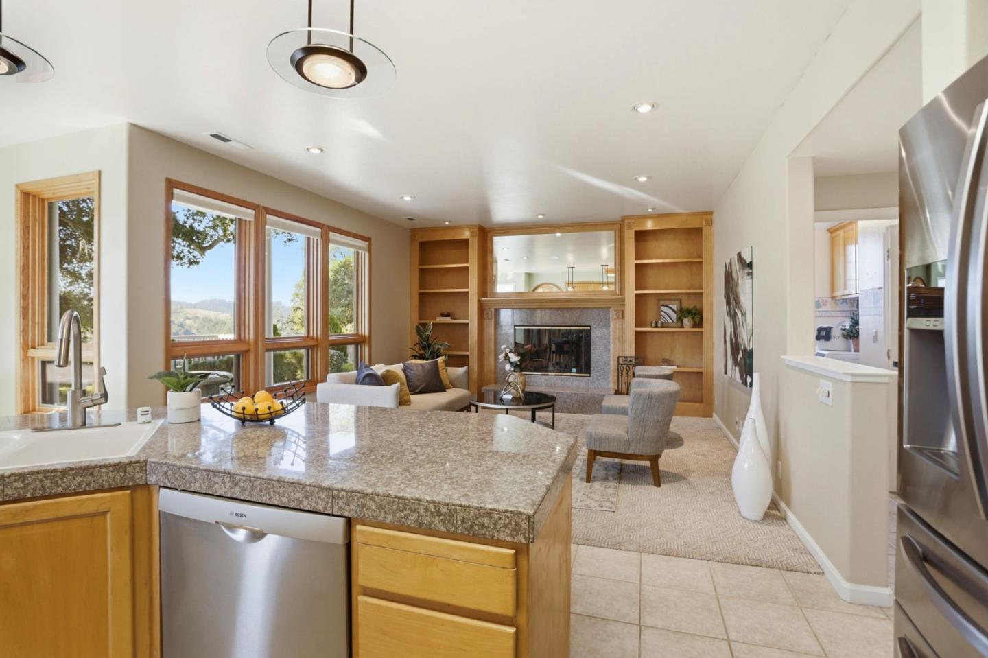 Detail Gallery Image 10 of 37 For 20160 Rock Springs Ln, Aromas,  CA 95004 - 4 Beds | 2/1 Baths