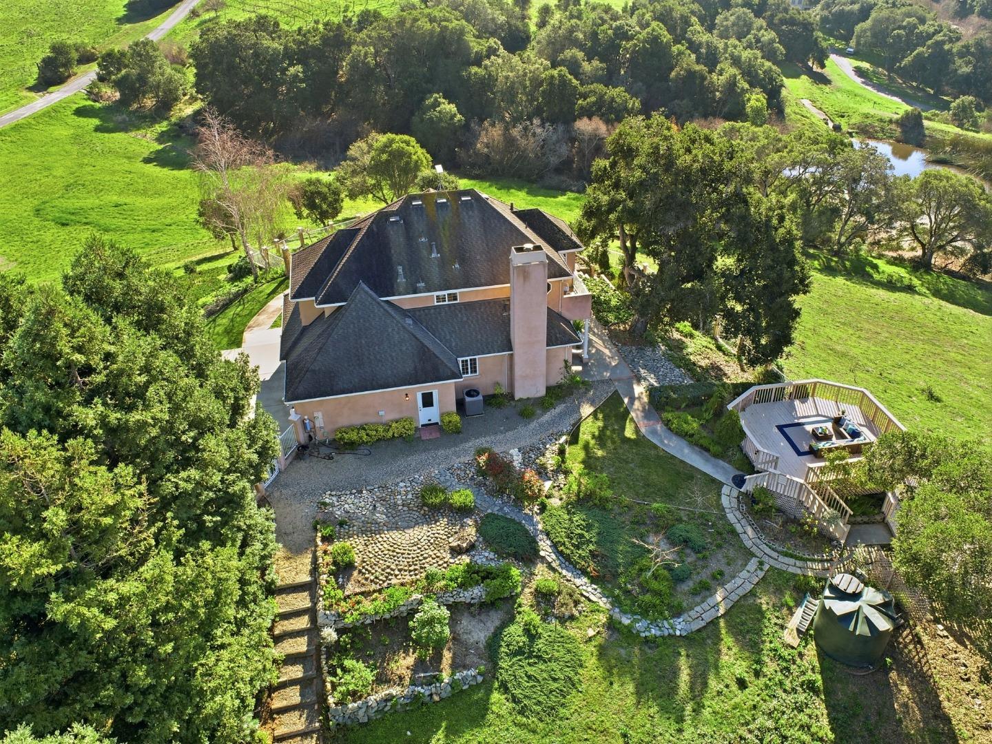 Detail Gallery Image 29 of 37 For 20160 Rock Springs Ln, Aromas,  CA 95004 - 4 Beds | 2/1 Baths