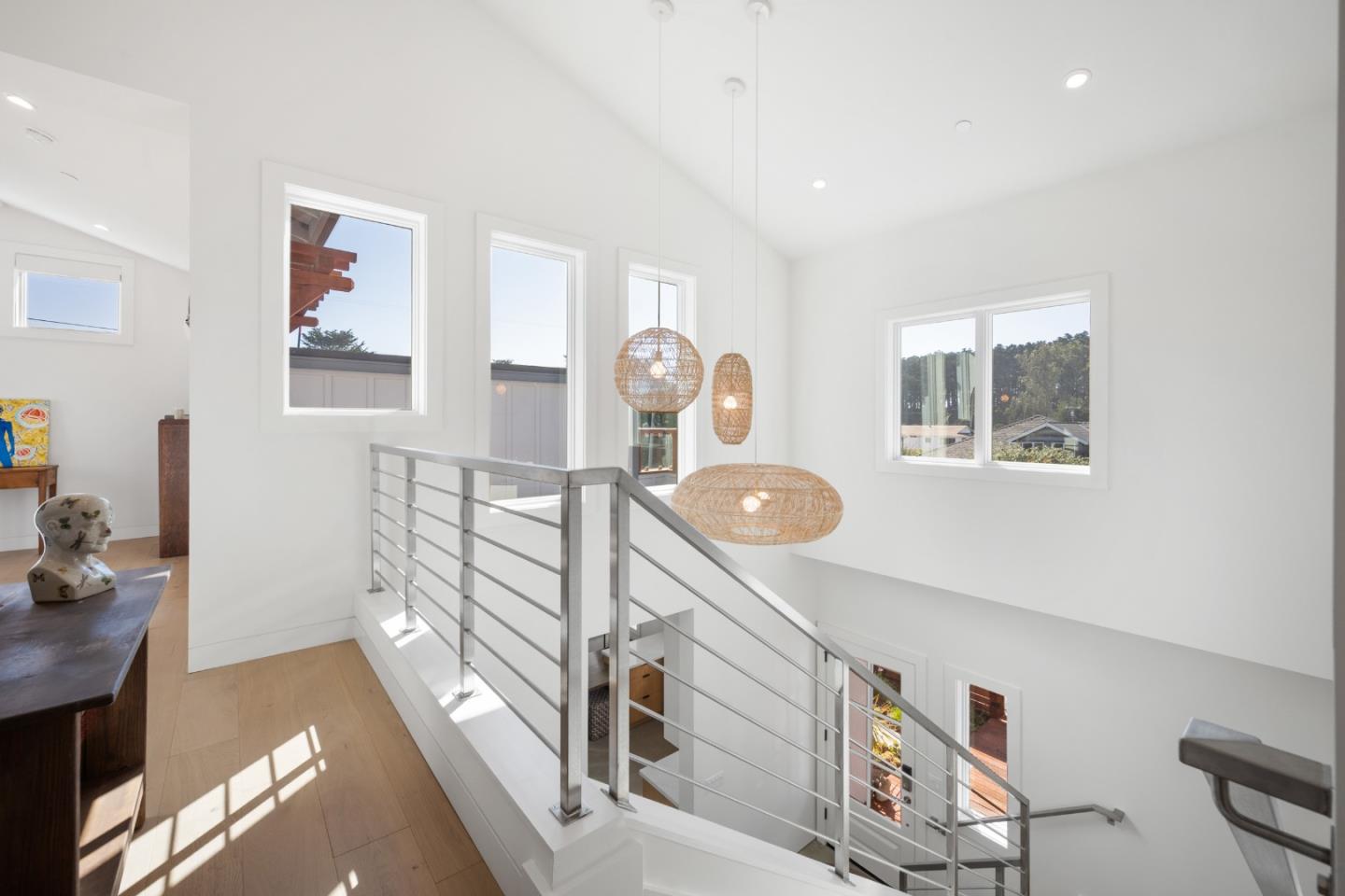 Detail Gallery Image 28 of 56 For 239 Beach St, Moss Beach,  CA 94038 - 3 Beds | 3 Baths