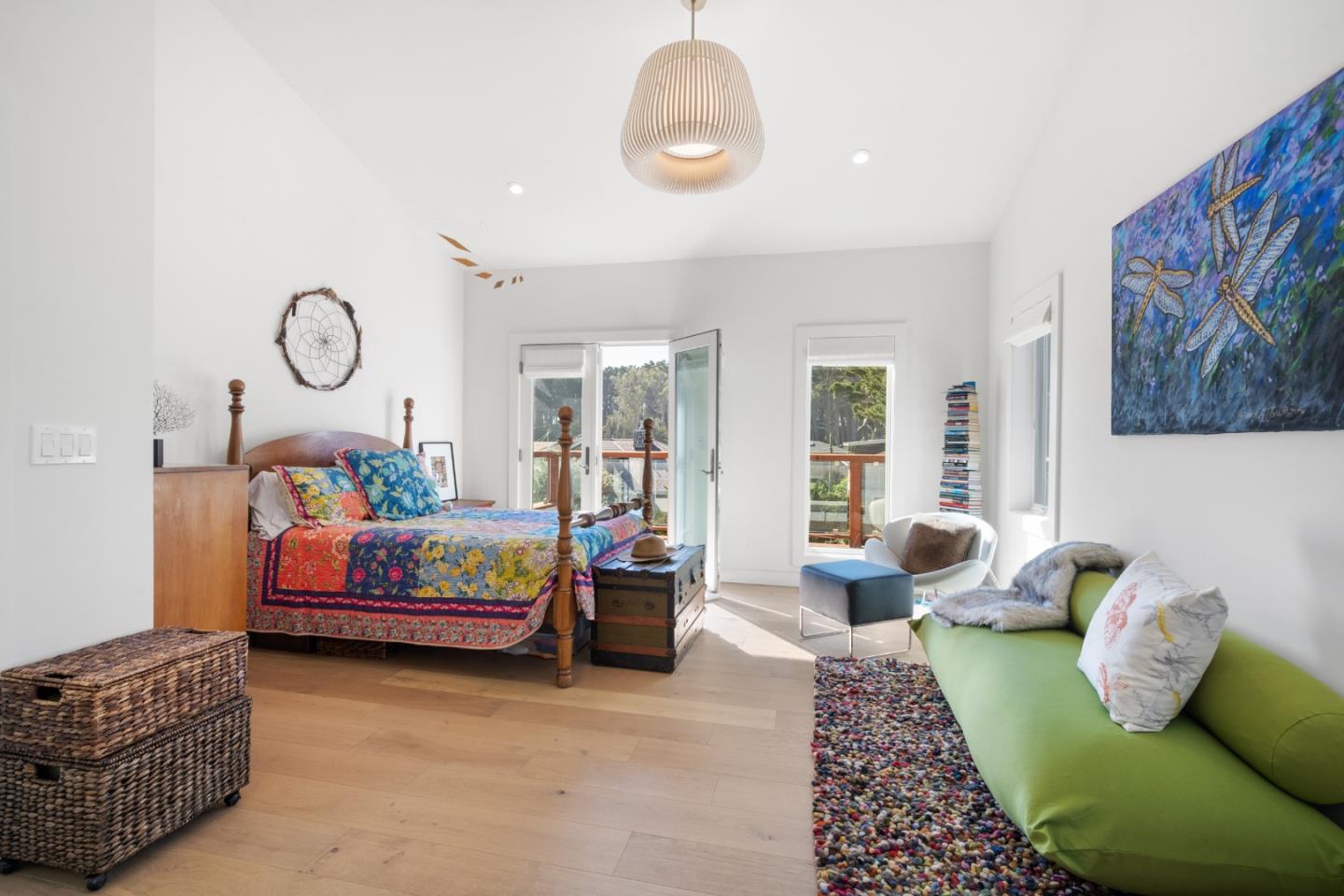 Detail Gallery Image 34 of 56 For 239 Beach St, Moss Beach,  CA 94038 - 3 Beds | 3 Baths