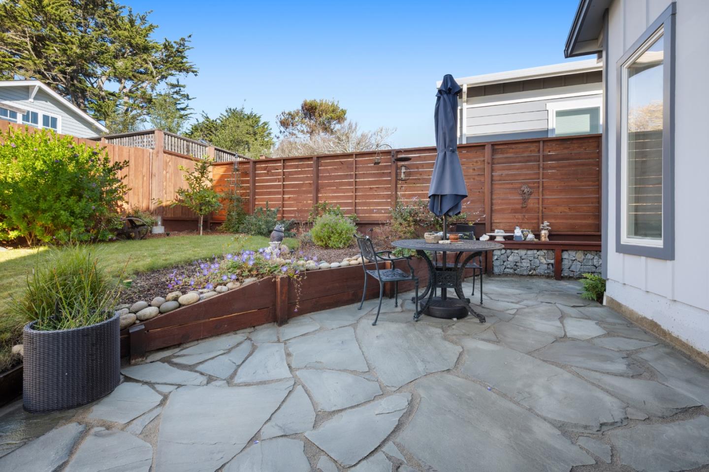 Detail Gallery Image 46 of 56 For 239 Beach St, Moss Beach,  CA 94038 - 3 Beds | 3 Baths