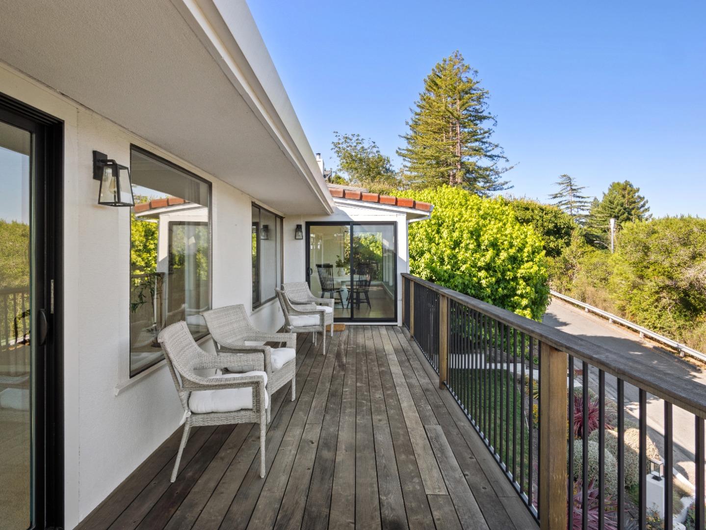 Detail Gallery Image 29 of 77 For 209 Calcita Dr, Santa Cruz,  CA 95060 - 4 Beds | 3/1 Baths