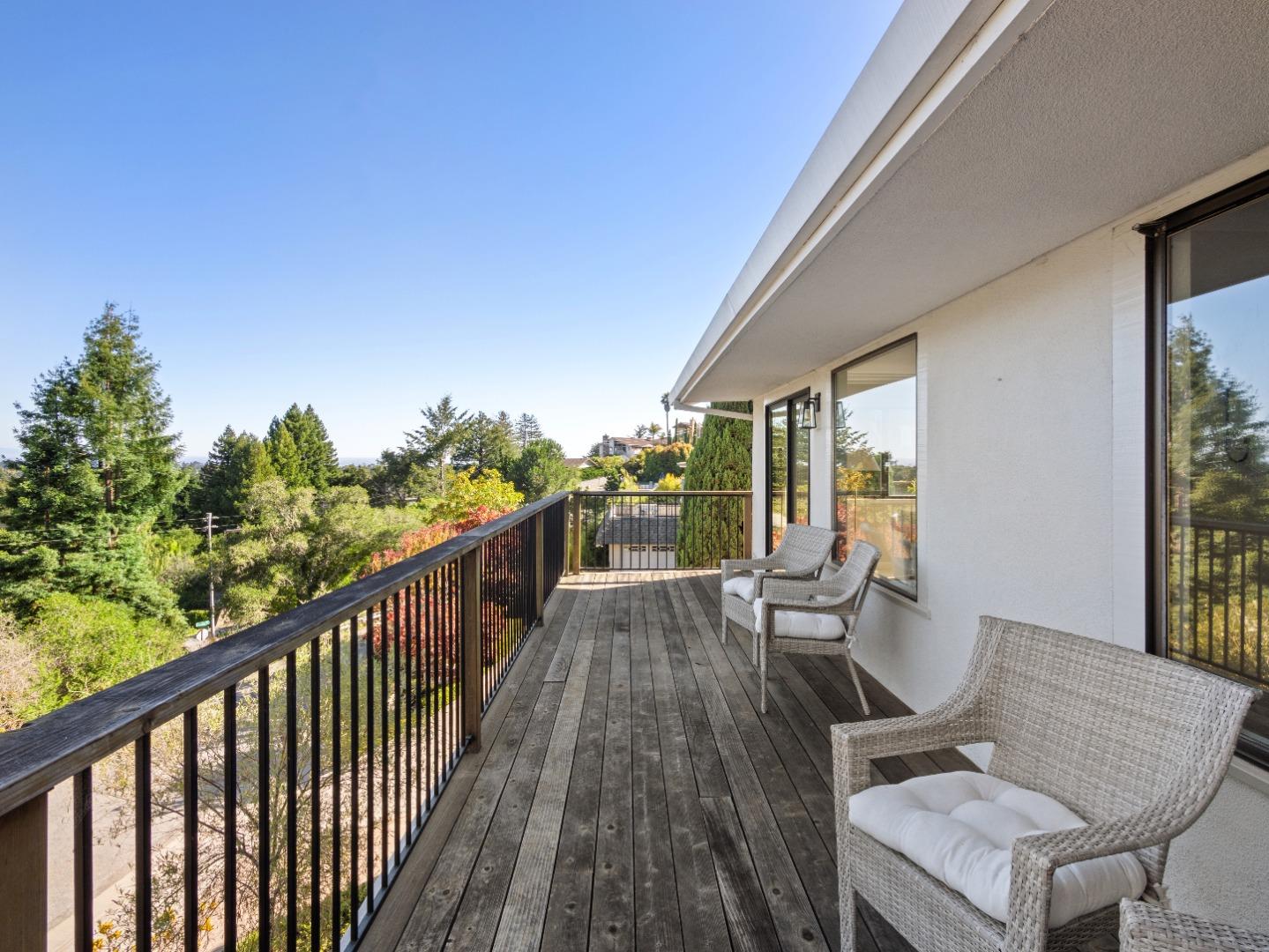 Detail Gallery Image 30 of 77 For 209 Calcita Dr, Santa Cruz,  CA 95060 - 4 Beds | 3/1 Baths