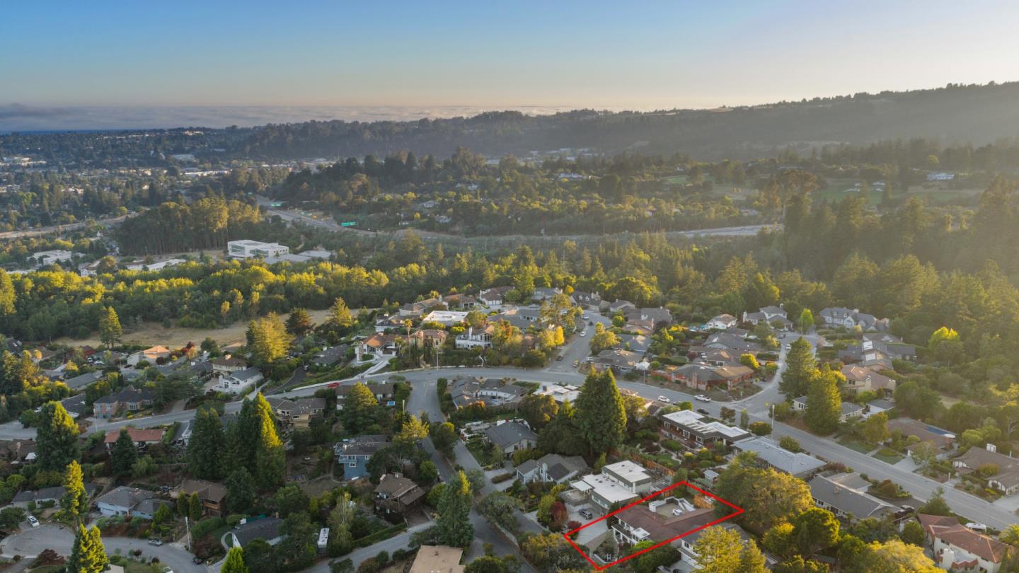 Detail Gallery Image 4 of 77 For 209 Calcita Dr, Santa Cruz,  CA 95060 - 4 Beds | 3/1 Baths