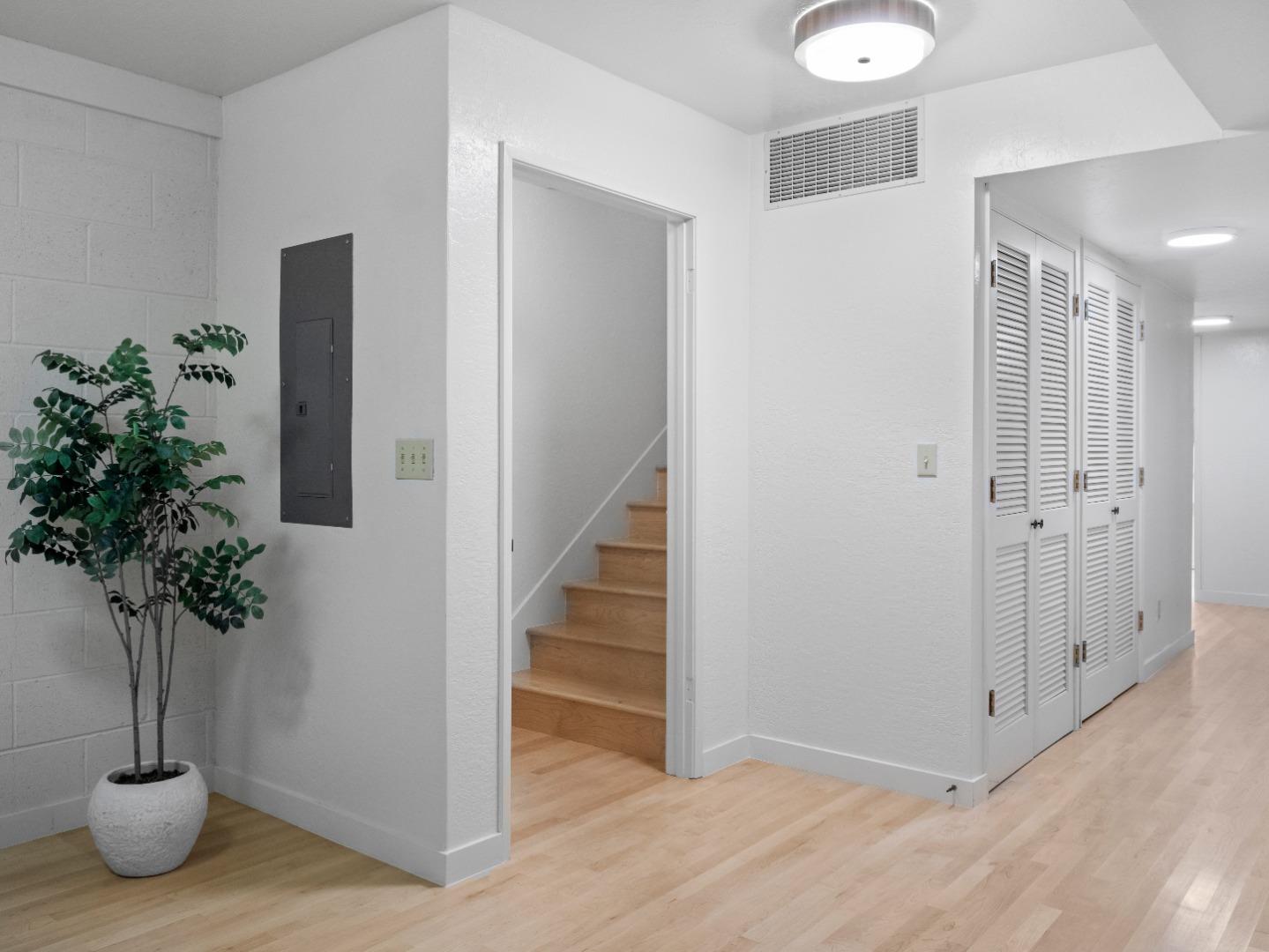 Detail Gallery Image 53 of 77 For 209 Calcita Dr, Santa Cruz,  CA 95060 - 4 Beds | 3/1 Baths