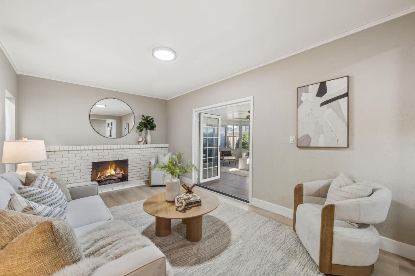 Detail Gallery Image 15 of 40 For 988 Daffodil Way, San Jose,  CA 95117 - 5 Beds | 2 Baths