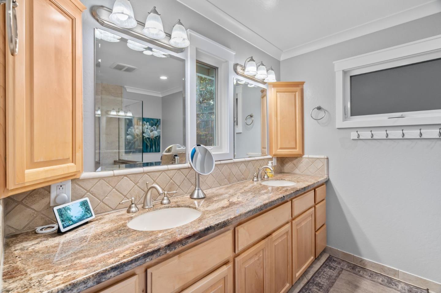 Detail Gallery Image 35 of 43 For 878 Miranda Green St, Palo Alto,  CA 94306 - 4 Beds | 2 Baths