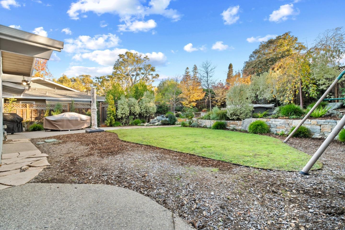 Detail Gallery Image 37 of 43 For 878 Miranda Green St, Palo Alto,  CA 94306 - 4 Beds | 2 Baths