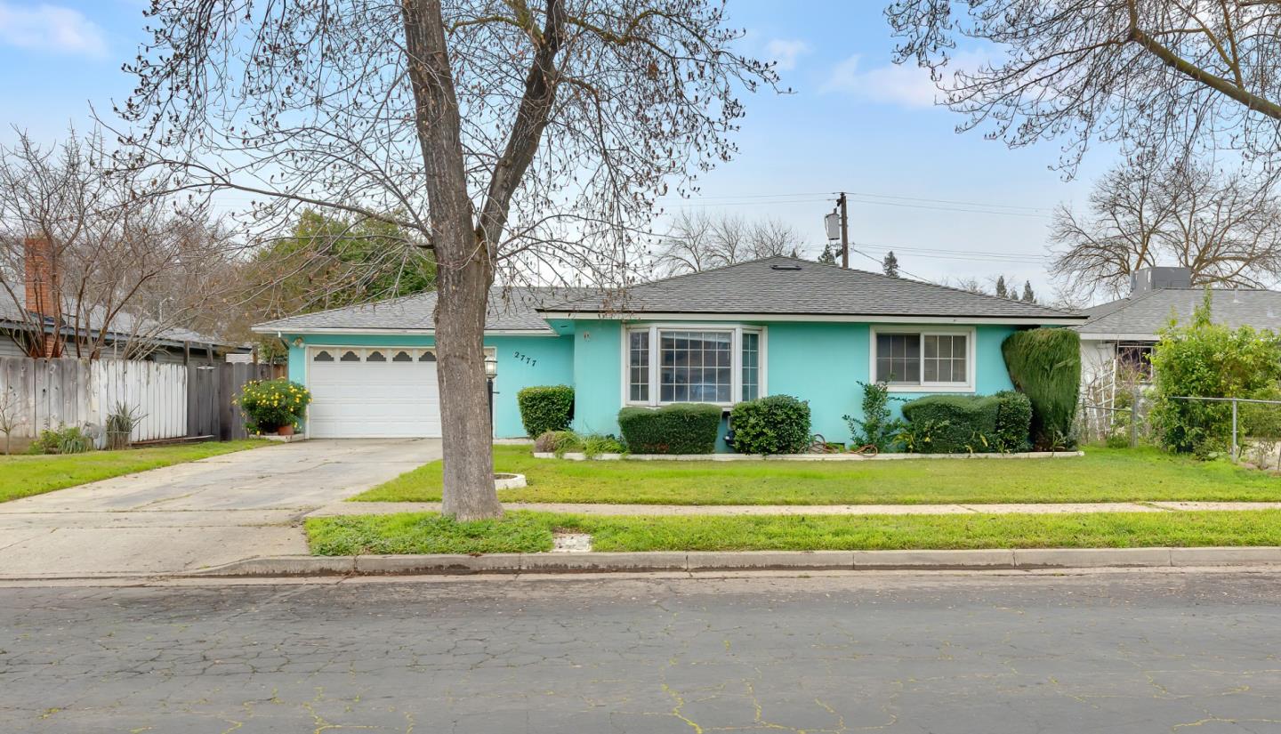 Detail Gallery Image 2 of 35 For 2777 Agnes Way, Merced,  CA 95340 - 3 Beds | 2 Baths