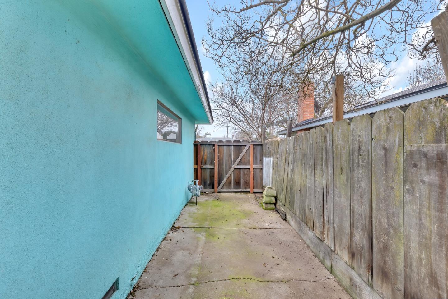 Detail Gallery Image 28 of 35 For 2777 Agnes Way, Merced,  CA 95340 - 3 Beds | 2 Baths