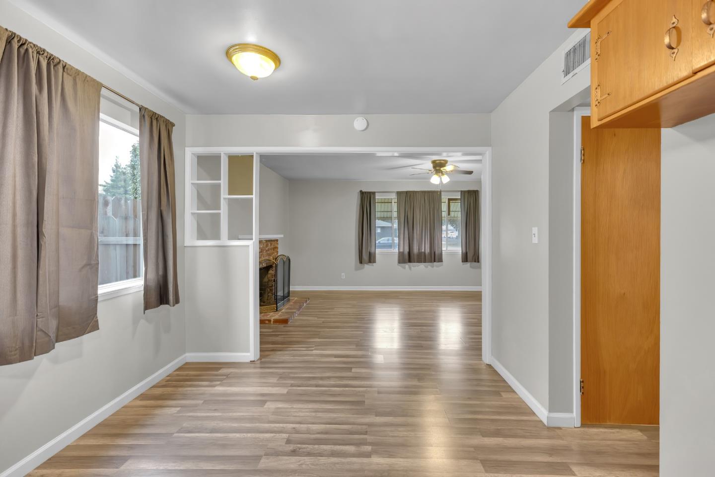 Detail Gallery Image 10 of 30 For 2733 10th Ave, Merced,  CA 95340 - 3 Beds | 2 Baths