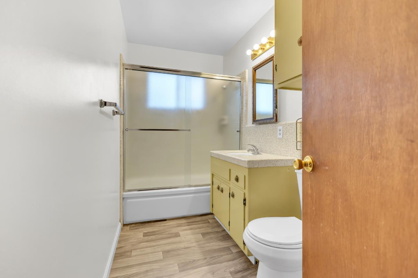 Detail Gallery Image 13 of 30 For 2733 10th Ave, Merced,  CA 95340 - 3 Beds | 2 Baths