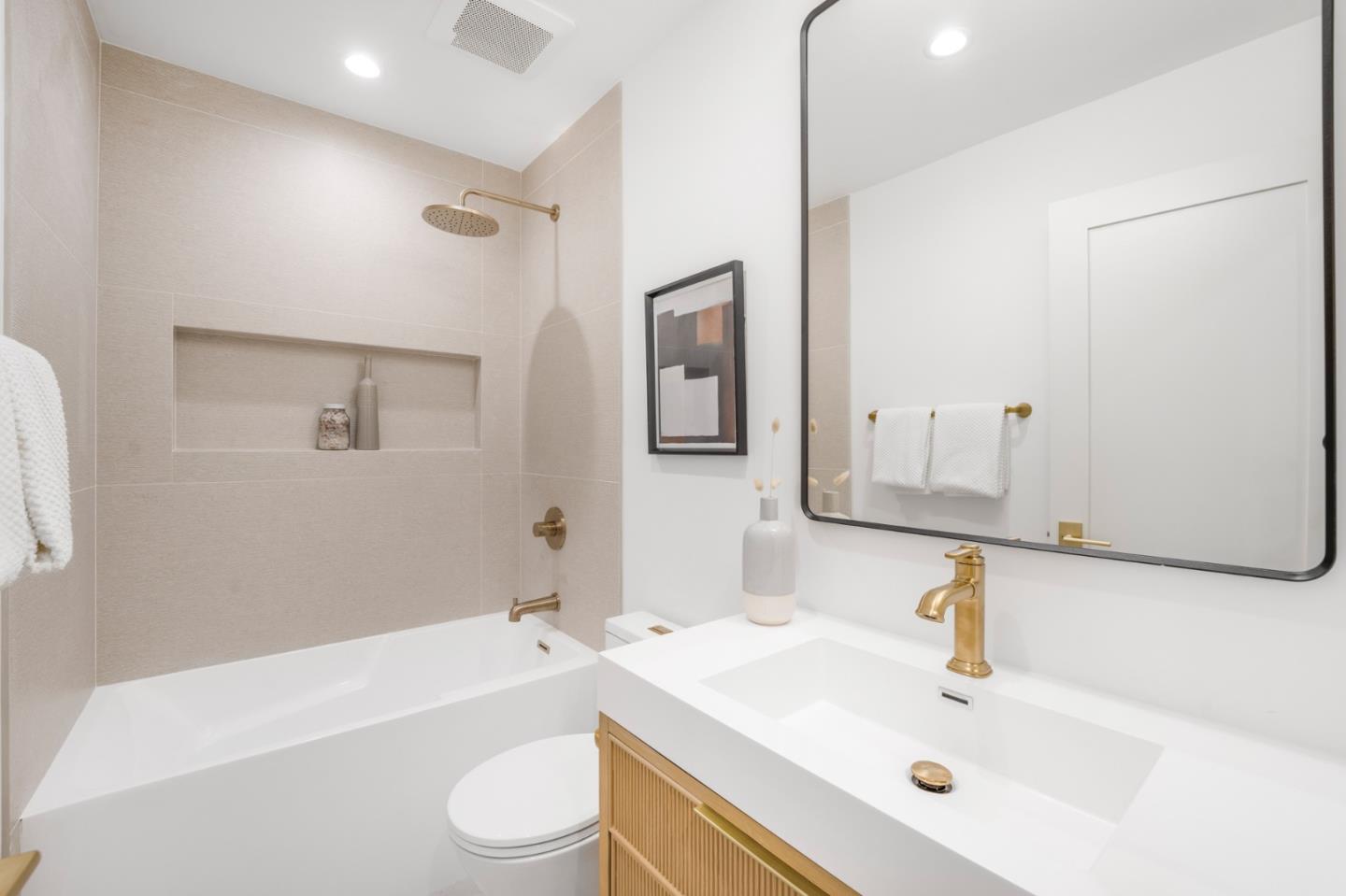 Detail Gallery Image 16 of 34 For 127 La Cienega Ct, Los Gatos,  CA 95032 - 3 Beds | 2 Baths