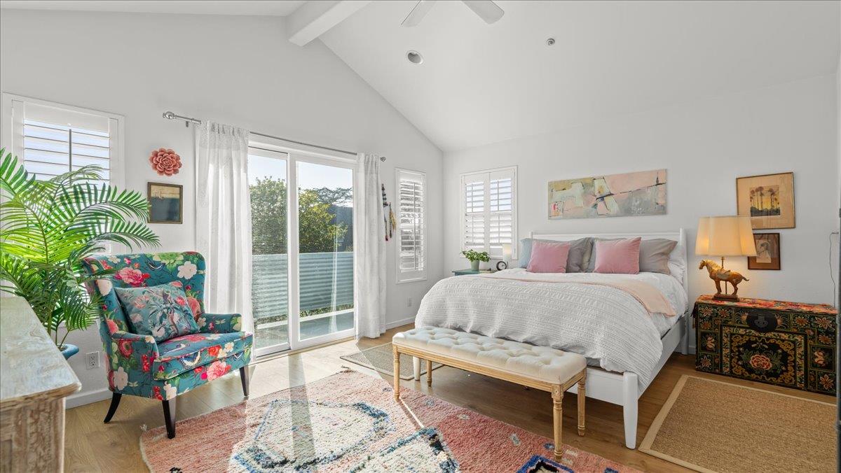 Detail Gallery Image 11 of 22 For 108/811 Clark/Pelton, Santa Cruz,  CA 95060 - 4 Beds | 3 Baths