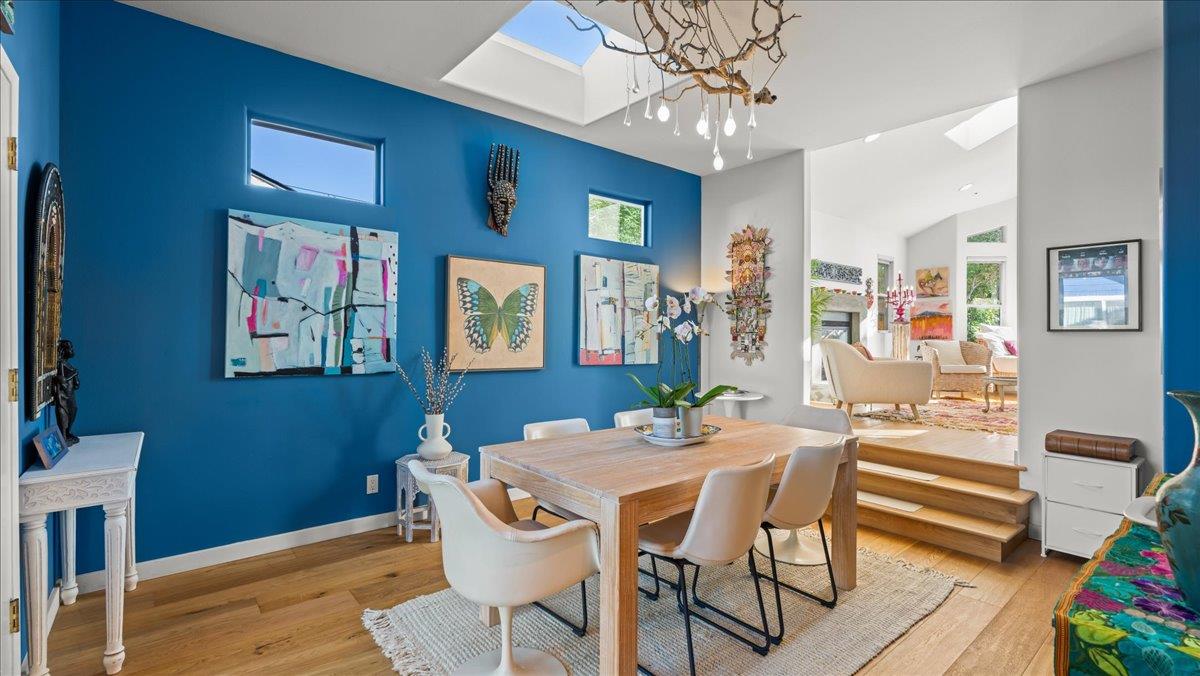 Detail Gallery Image 7 of 22 For 108/811 Clark/Pelton, Santa Cruz,  CA 95060 - 4 Beds | 3 Baths