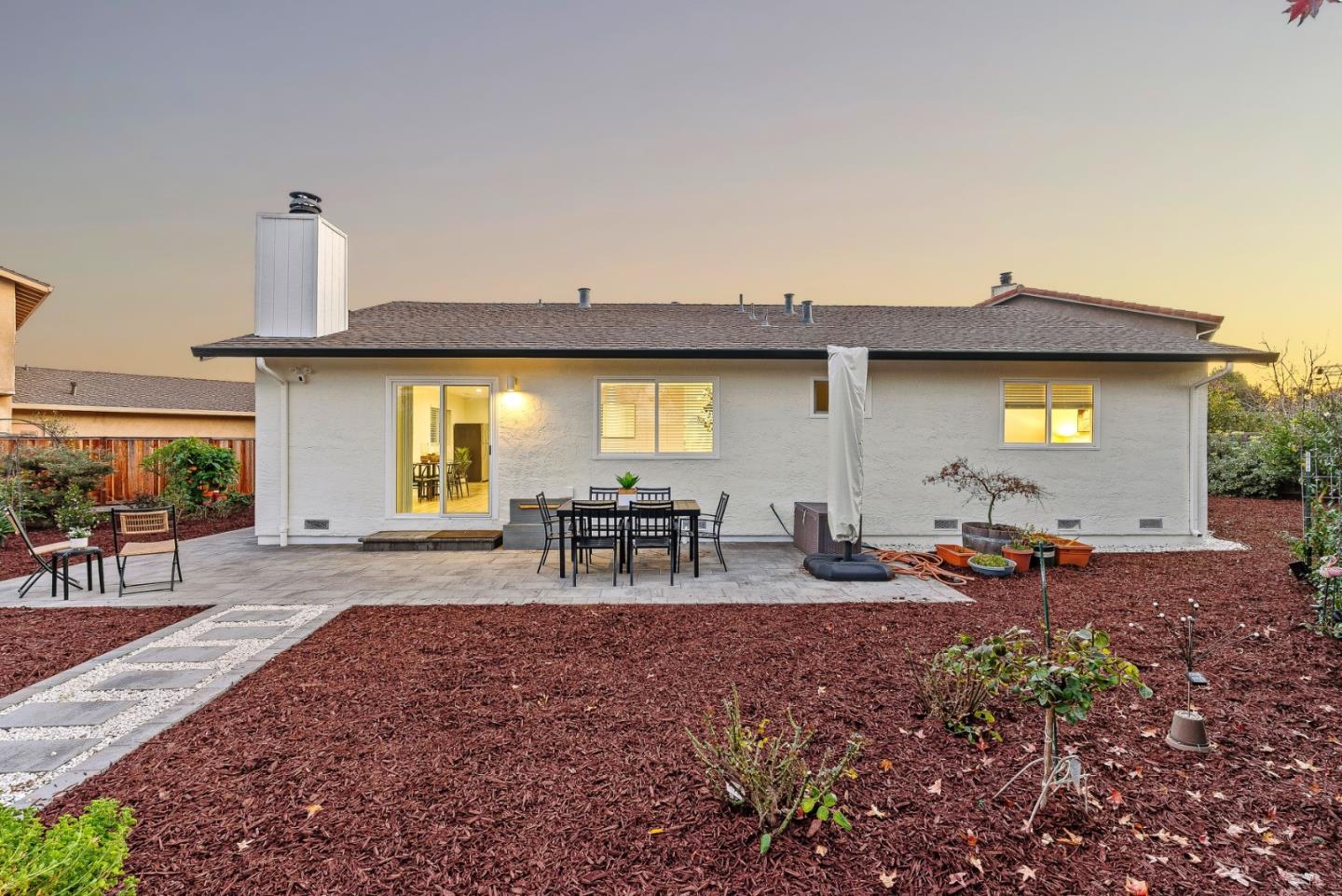 Detail Gallery Image 10 of 40 For 6133 Broadway Ave, Newark,  CA 94560 - 4 Beds | 2 Baths