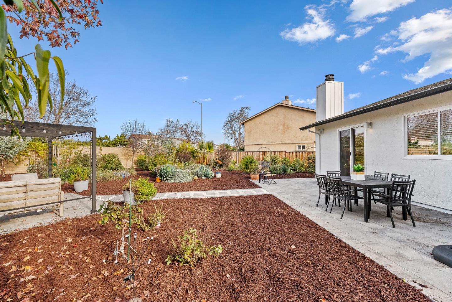 Detail Gallery Image 16 of 40 For 6133 Broadway Ave, Newark,  CA 94560 - 4 Beds | 2 Baths