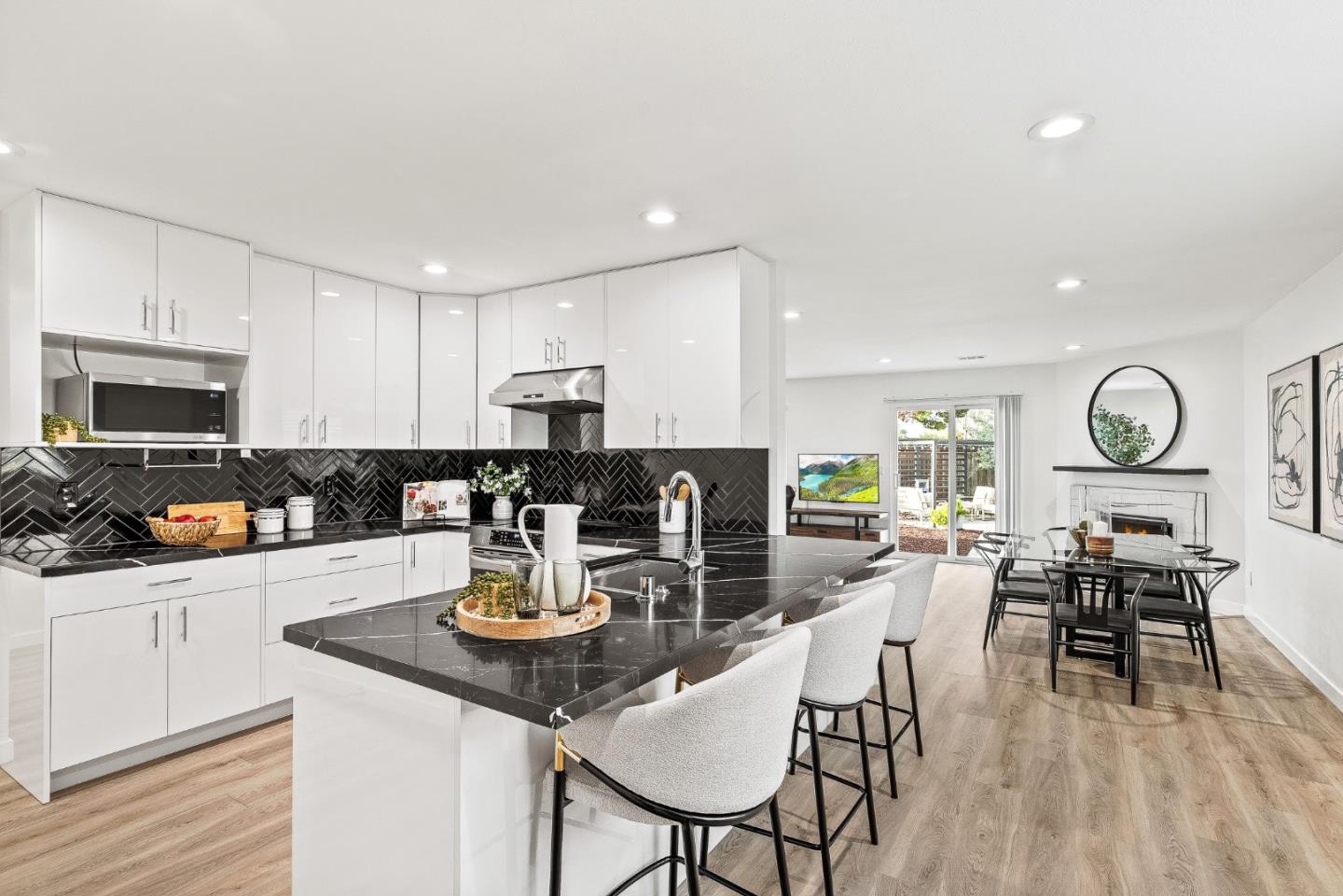 Detail Gallery Image 17 of 40 For 6133 Broadway Ave, Newark,  CA 94560 - 4 Beds | 2 Baths