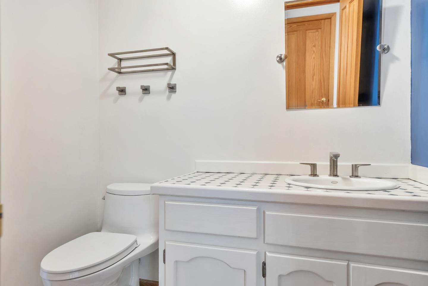 Detail Gallery Image 48 of 107 For 950 Oak Ridge Rd, Los Gatos,  CA 95033 - 3 Beds | 2/1 Baths