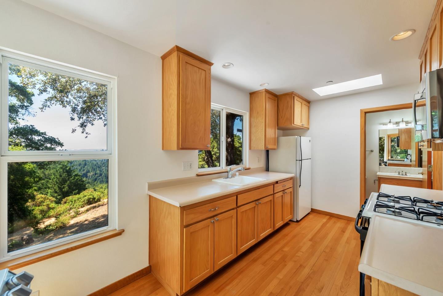 Detail Gallery Image 69 of 107 For 950 Oak Ridge Rd, Los Gatos,  CA 95033 - 3 Beds | 2/1 Baths