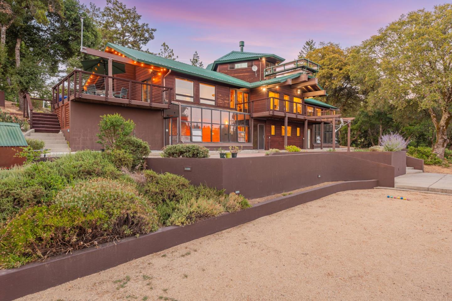 Detail Gallery Image 93 of 107 For 950 Oak Ridge Rd, Los Gatos,  CA 95033 - 3 Beds | 2/1 Baths