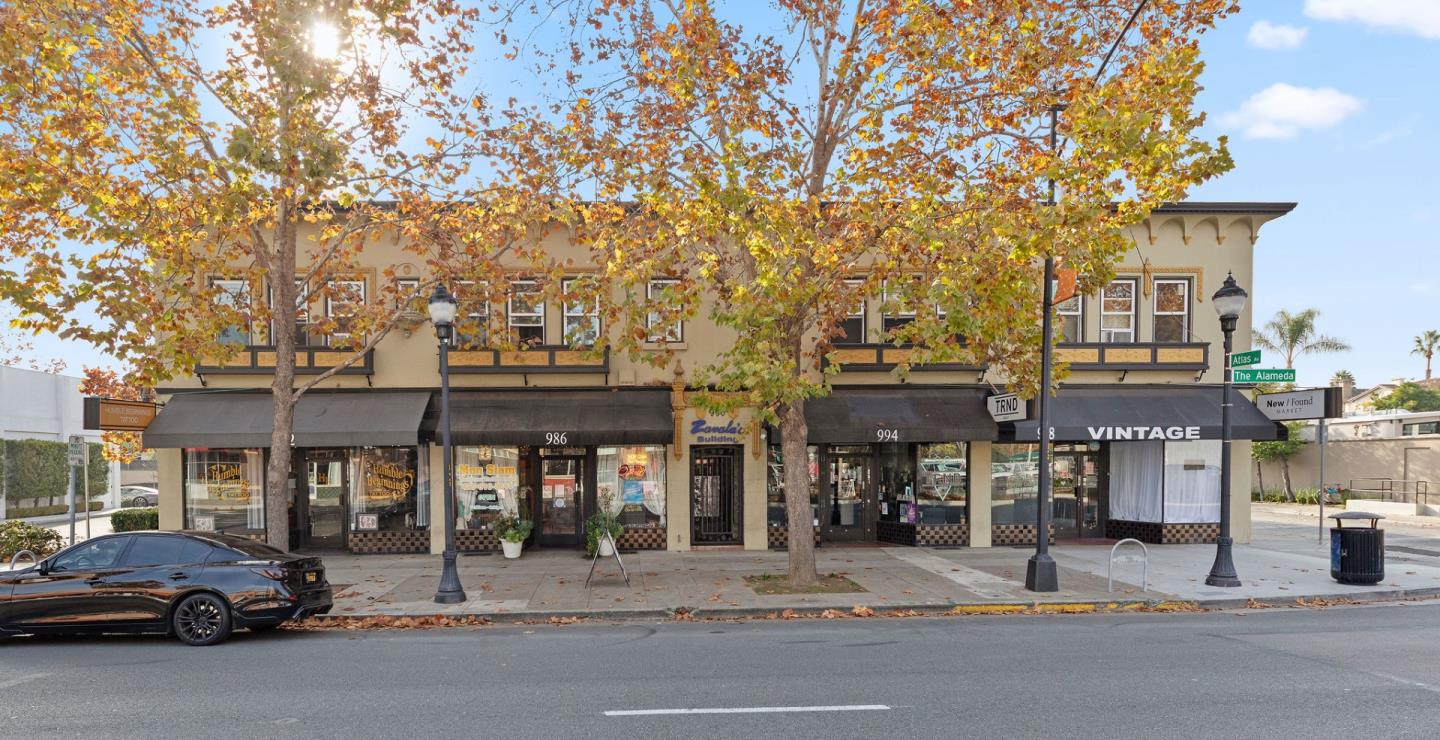 Detail Gallery Image 2 of 16 For 994 the Alameda, San Jose,  CA 95126 - – Beds | – Baths