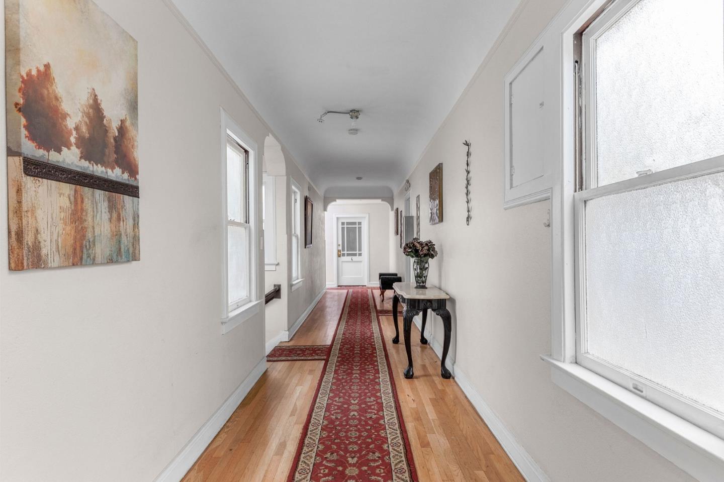 Detail Gallery Image 6 of 16 For 994 the Alameda, San Jose,  CA 95126 - – Beds | – Baths