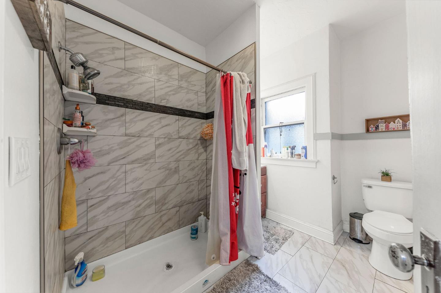 Detail Gallery Image 7 of 16 For 994 the Alameda, San Jose,  CA 95126 - – Beds | – Baths