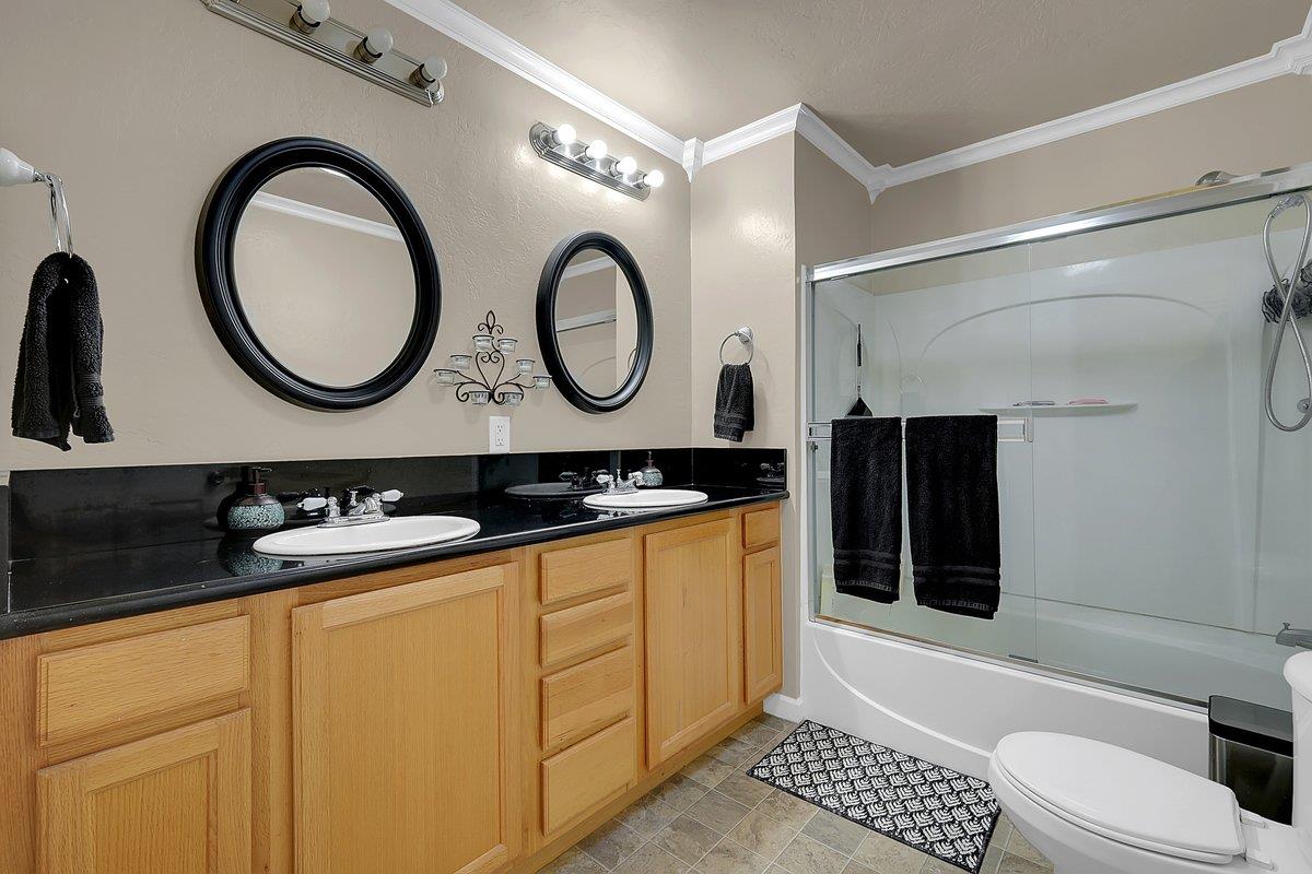 Detail Gallery Image 10 of 47 For 7307 N Roberta Way, Marysville,  CA 95901 - 3 Beds | 2 Baths