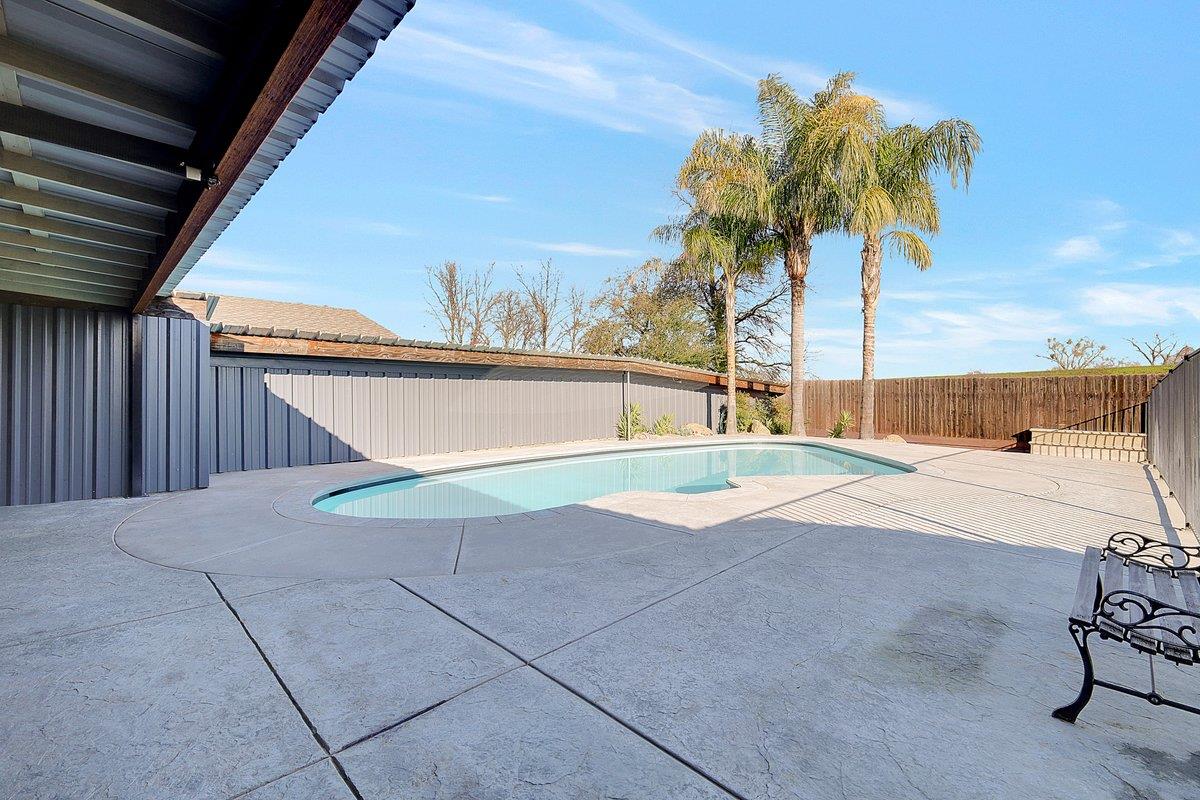 Detail Gallery Image 32 of 47 For 7307 N Roberta Way, Marysville,  CA 95901 - 3 Beds | 2 Baths