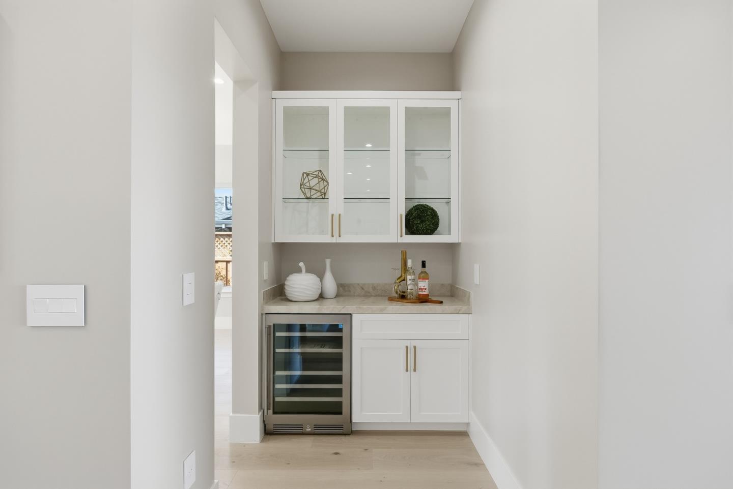 Detail Gallery Image 17 of 44 For 1001 Audrey Ave, Campbell,  CA 95008 - 6 Beds | 5/1 Baths